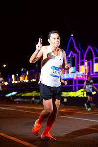 BIB: 100, 42171
                            <button type="button" onclick="openModal(22865516)" class="btn btn-primary btn-sm float-right btn-popup" data-toggle="modal" data-target=".modal-high-quality">
                        <i class="fas fa-shopping-cart"></i> Add to Cart
                    </button>
                                            <button type="button" onclick="isThisMe(22865516, true)" class="btn btn-success btn-sm float-right btn-popup btn-isme hidden" data-toggle="tooltip" data-placement="bottom" title="นี่คือรูปของคุณใช่ไหม คลิกที่นี่เพื่อเอาเข้าอัลบั้ม">
                        <i class="fas fa-plus"></i> Add to album
                    </button>
                    <button type="button" onclick="isThisMe(22865516, false)" class="btn btn-warning btn-sm float-right btn-popup btn-isnotme hidden">
                        <i class="fas fa-ban"></i> Remove from album
                    </button>